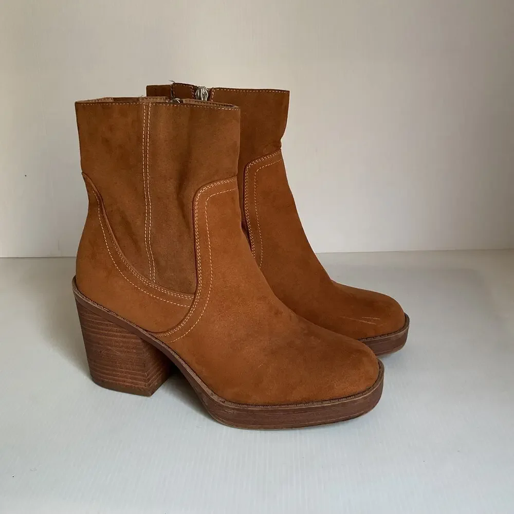 Universal Thread Brown Platform Block Heel Ankle Boots Women’s Size 8 Faux Suede - Picture 4 of 10